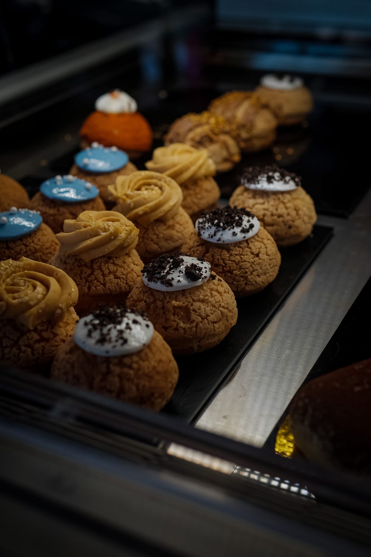 Love Confectionery: Old-school bakery with colourful buttercream cakes & $0.70 cream puffs Post feature image
