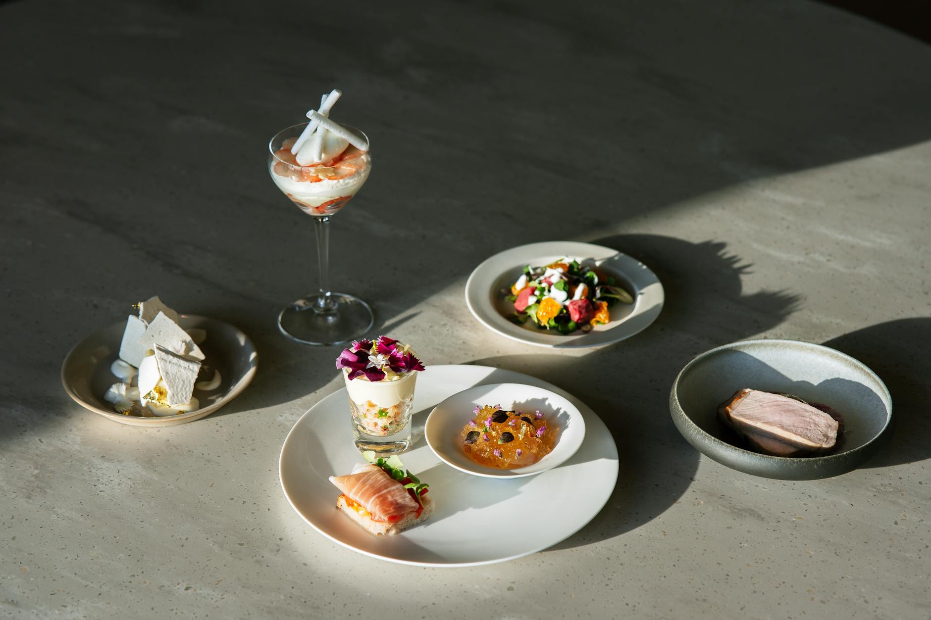 Luk Yu Tea House: 93-year-old Michelin Guide dim sum & tea spot Post image