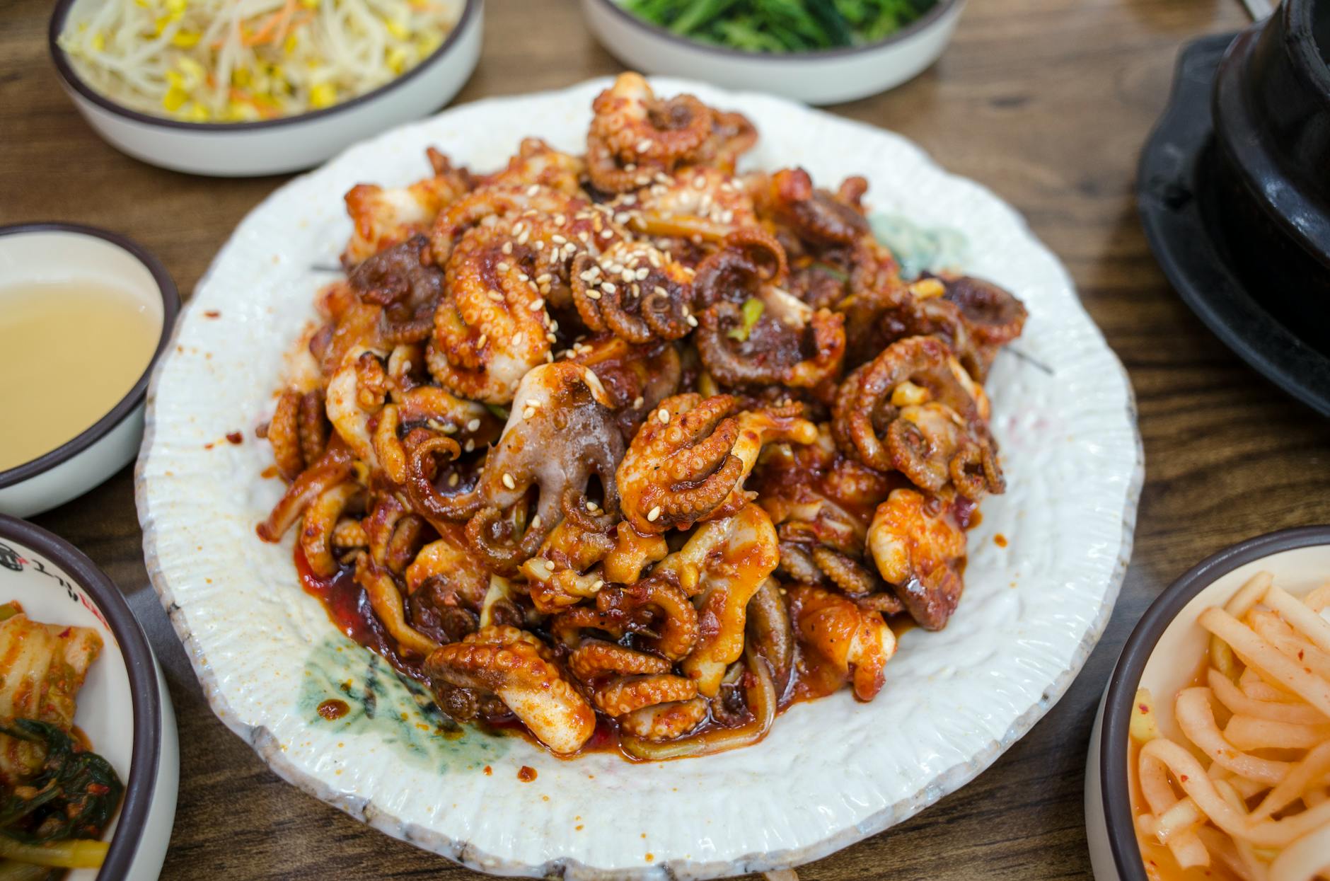 Spicy octopus stir-fry and giant tteok: Everything we loved at this new Korean restaurant in Tanjong Pagar Post image